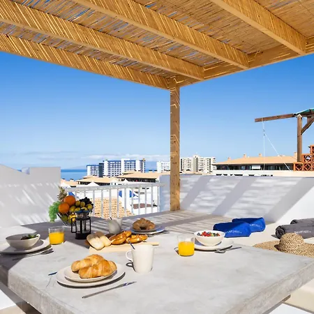 Rooftop Free Wifi Playa Paraiso (Tenerife)